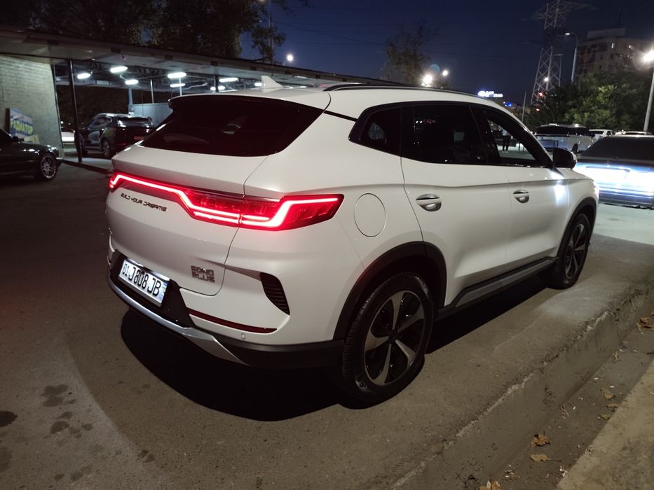 BYD Song plus Awg  4..паз. Гибрит.