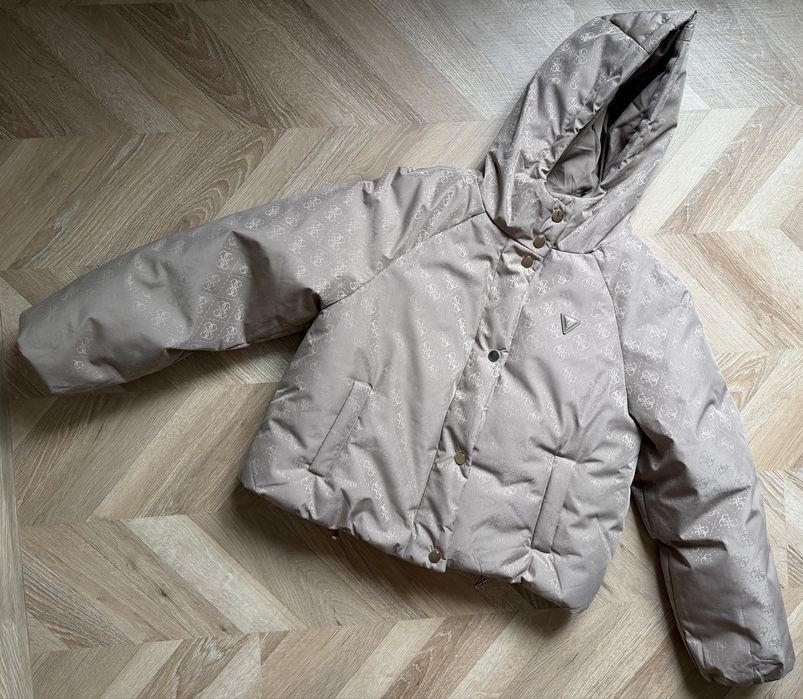 Дамско зимно яке GUESS С размер
