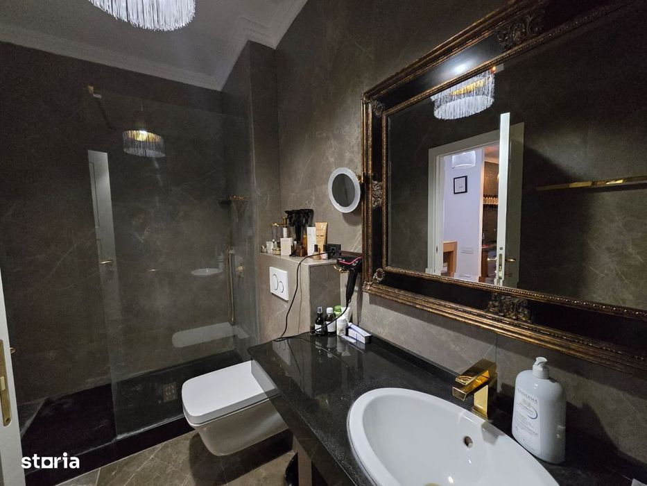 COSMOPOLIS - Apartament 3 camere spatios, cu terasa mare