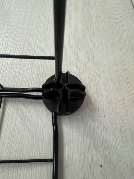 Метален сглобяем щанд от квадрати, щендер, органайзер