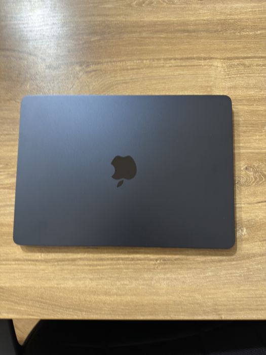 Macbook air M2 16/1tb