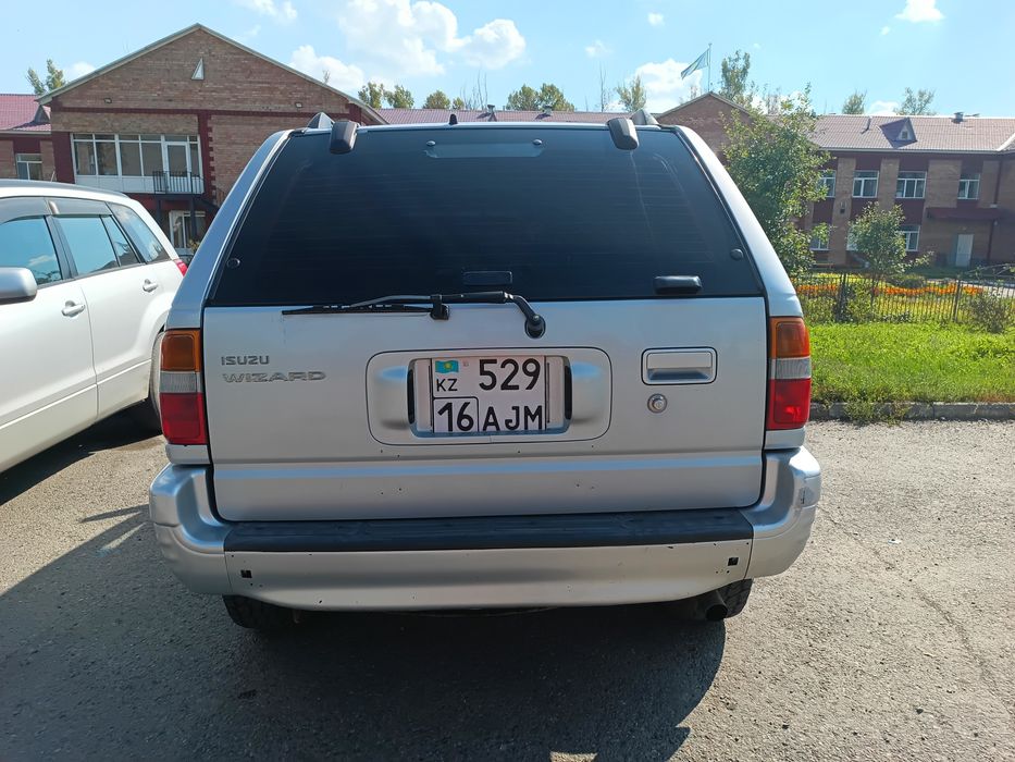 Продам Исузу Визард