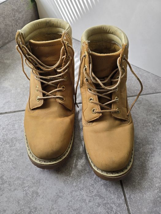 Дамски обувки Каримор 38 номер