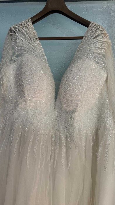 Vand Rochie Mireasa