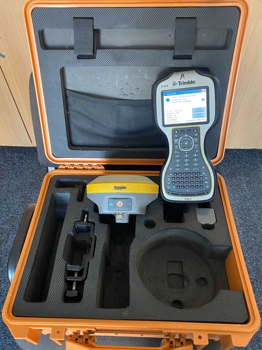 Champion WR1 GNSS identic Hi-TargetV90+. Controler TSC3. Placa Trimble