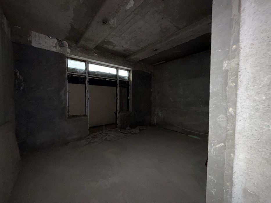 Продаётся и Сдаётся Здание Вдоль Дороги 1300м2 Орн Шотта Руставели (N3