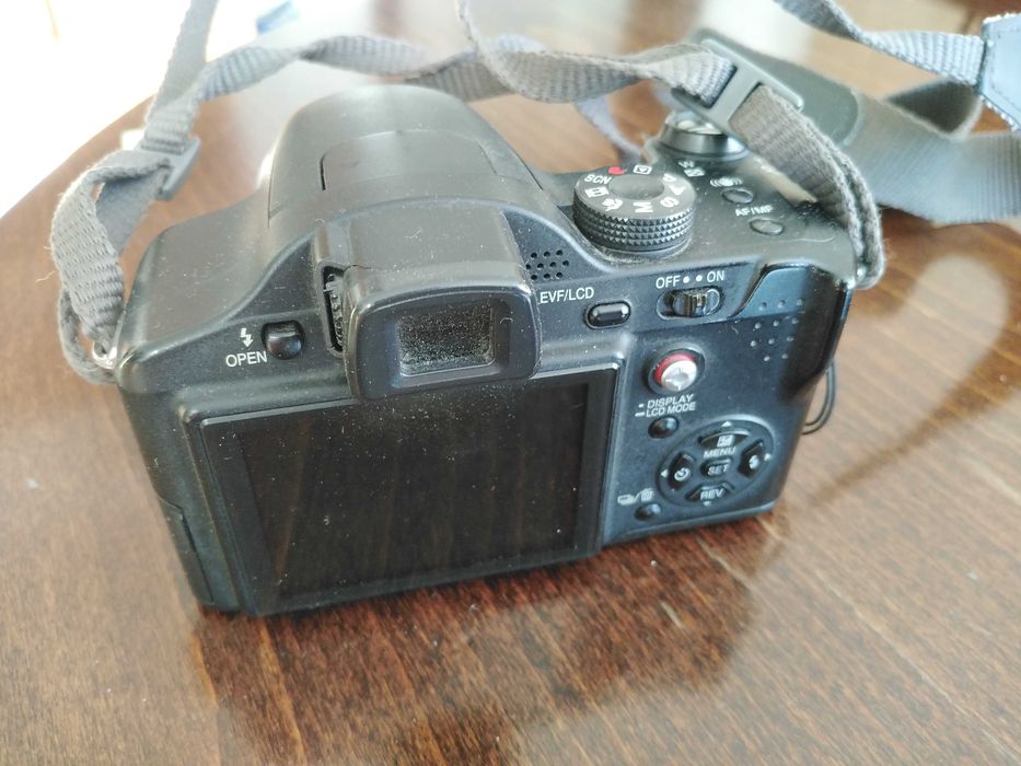 Фотоапарат Panasonic DMC-FZ7