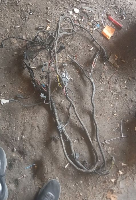 Продам запчасти на w202 c280