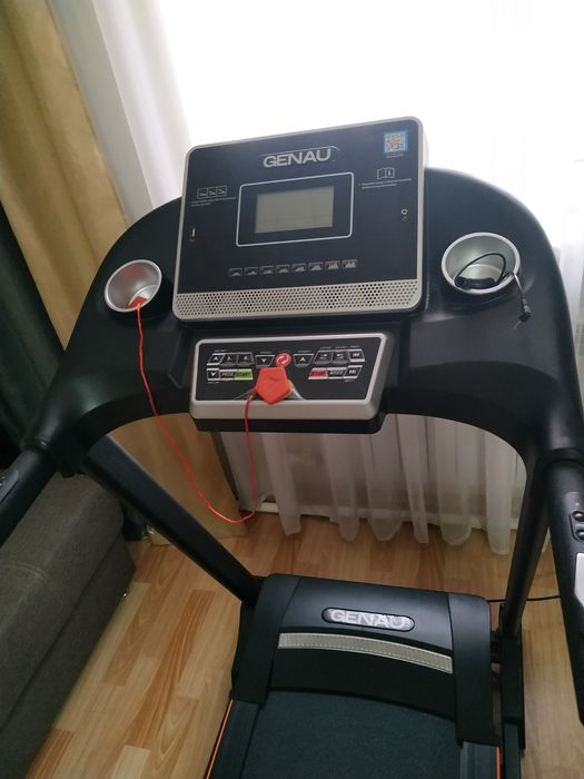 Беговая дорожка Genau