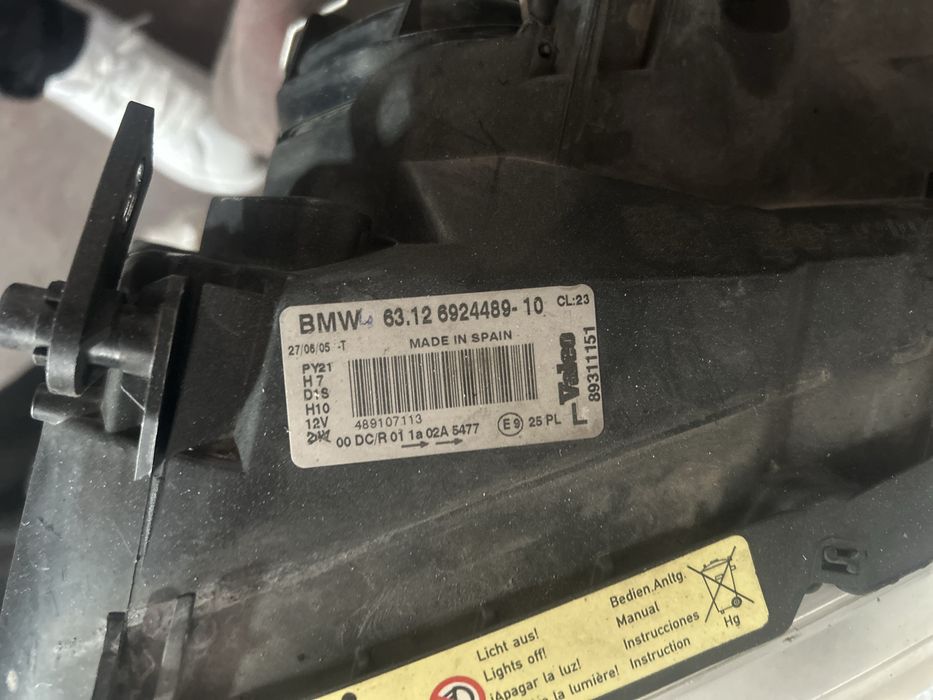 Vand faruri seria 1 cu xenon