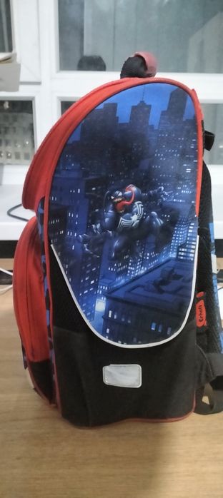 Рюкзак с человеком пауком