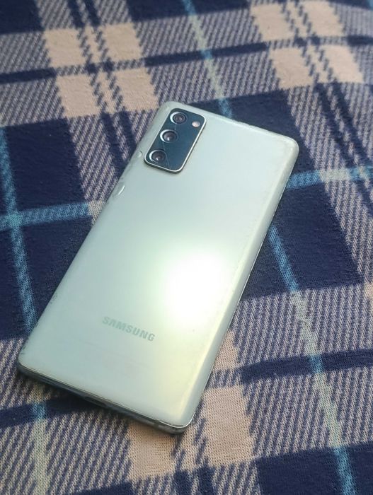 Самсунг с20фе обмен