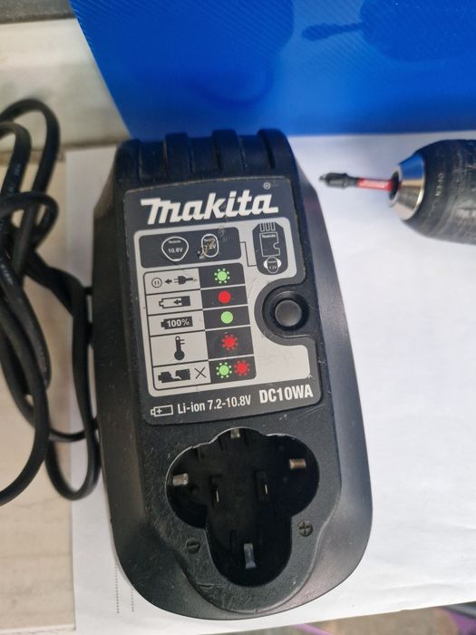 Makita DF330D 10.8v