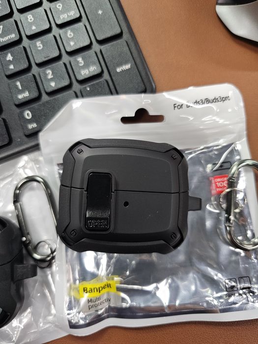 Чехол кейс для наушников Galaxy Buds 3, Buds 3 Pro и Buds 3 FE