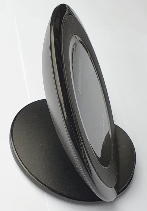 Samsung Wireless FastCharge QI.