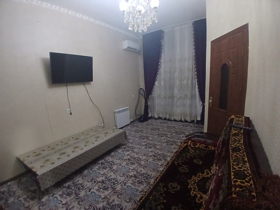 Oilaga, qizlarga  kvartira sergili 6a da