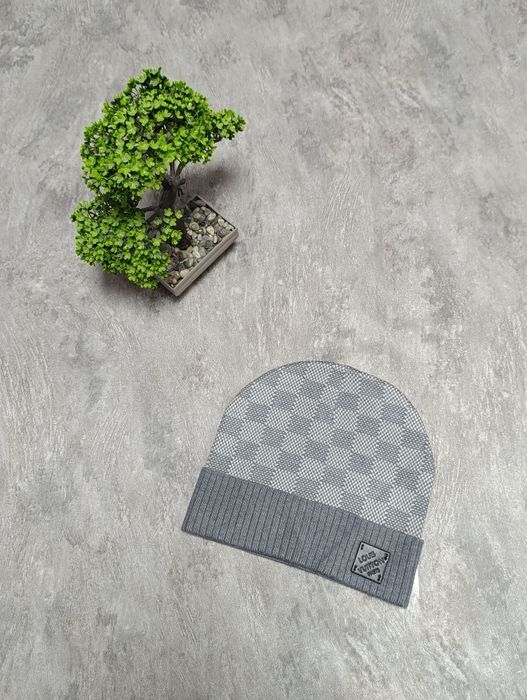 Căciulă Louis Vuitton