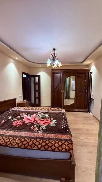 Сдаю 3-ком ДАРХАН., 90 м², напротив Акай Сити