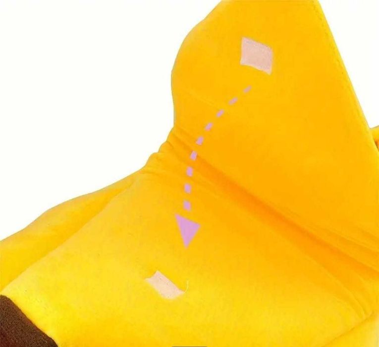 Легло за коте банан, играчка за коте с топчета