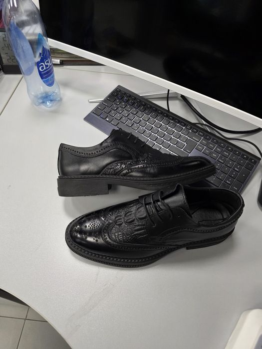 Продаю туфли броги