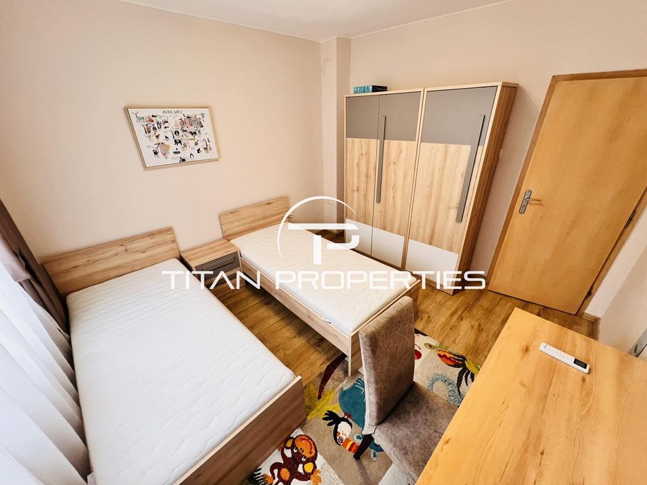 Дава се под наем Тристаен апартамент в Бургас, Възраждане - 110 кв.м за 663 € - Снимка #10