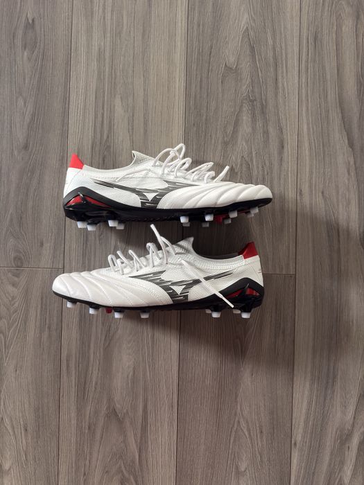 Ghete de fotbal mizuno