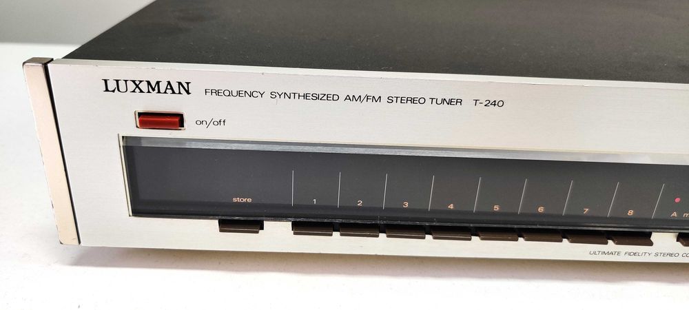 Luxman T 240 tuner radio de linie audio vintage pt amplificator
