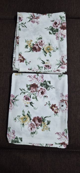 Draperii, fete de pernă si traverse Ikea