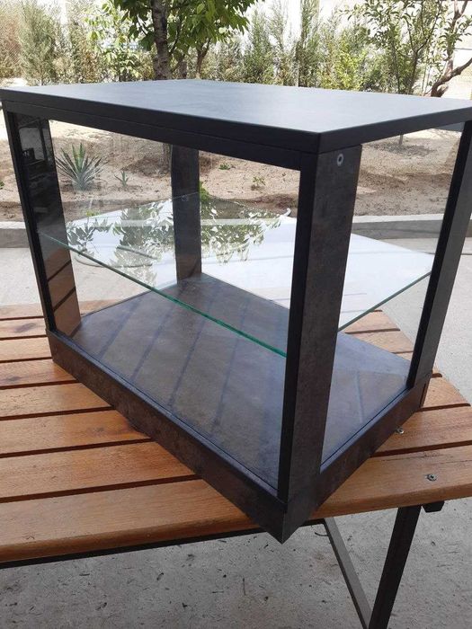 Витрина для магазина и кафе