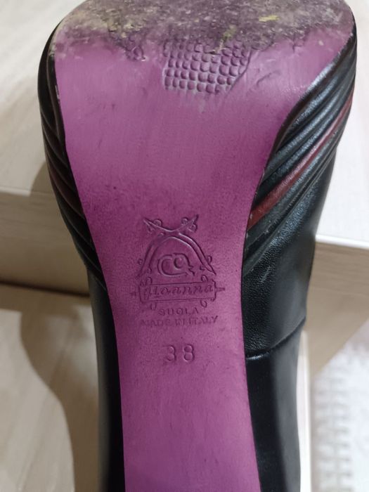 Итальянские женские туфли 38 размера