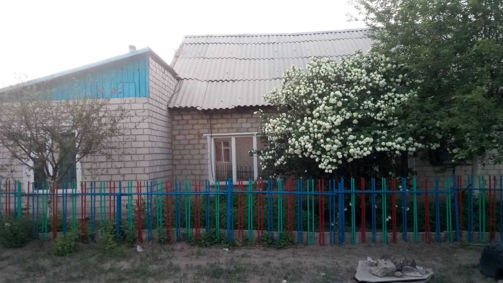 Продам дом на Комсомальском поселке.