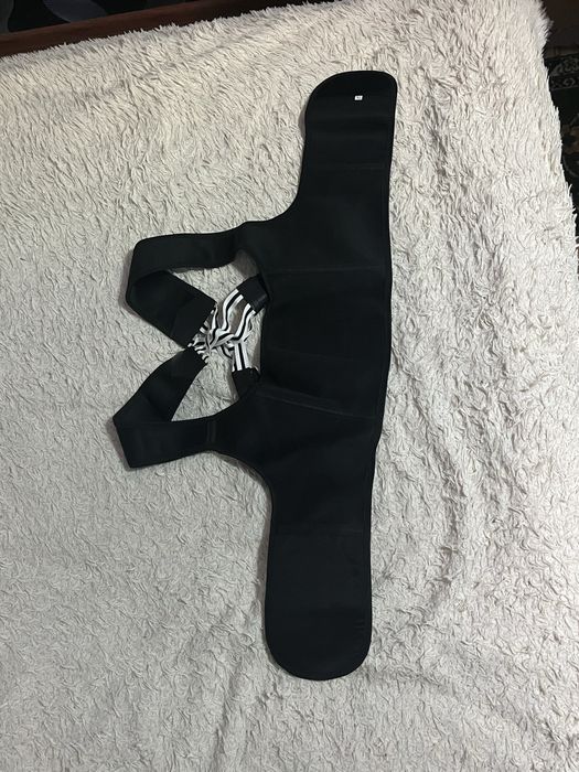 Продам корсет новый