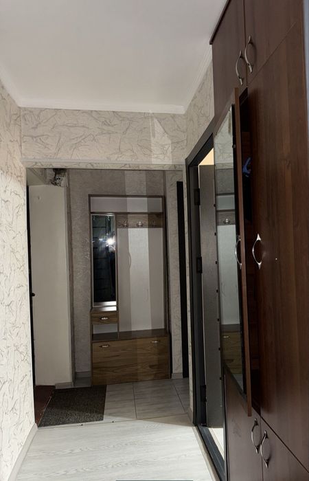 Сдаётся квартира (Аренда)

Район:Чилонзор
Ориентир:Жахон тиллари
Комна