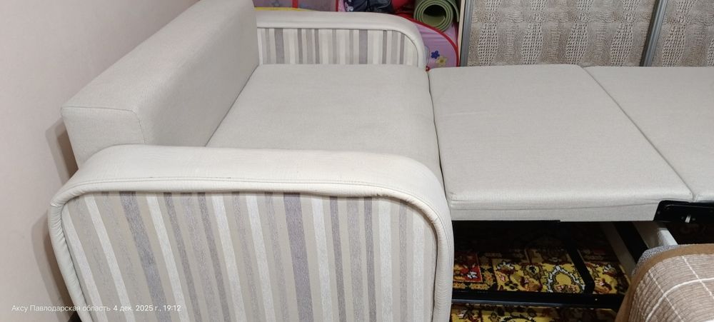 Продам      диван