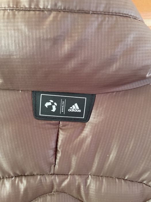 Geacă Adidas, umplutură puf de gâscă, mărime 36, culoare maro