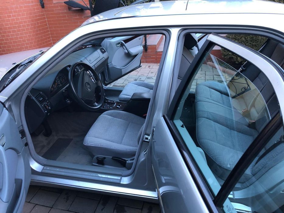 Mercedes C-Class 1.8 benzina, an 1999