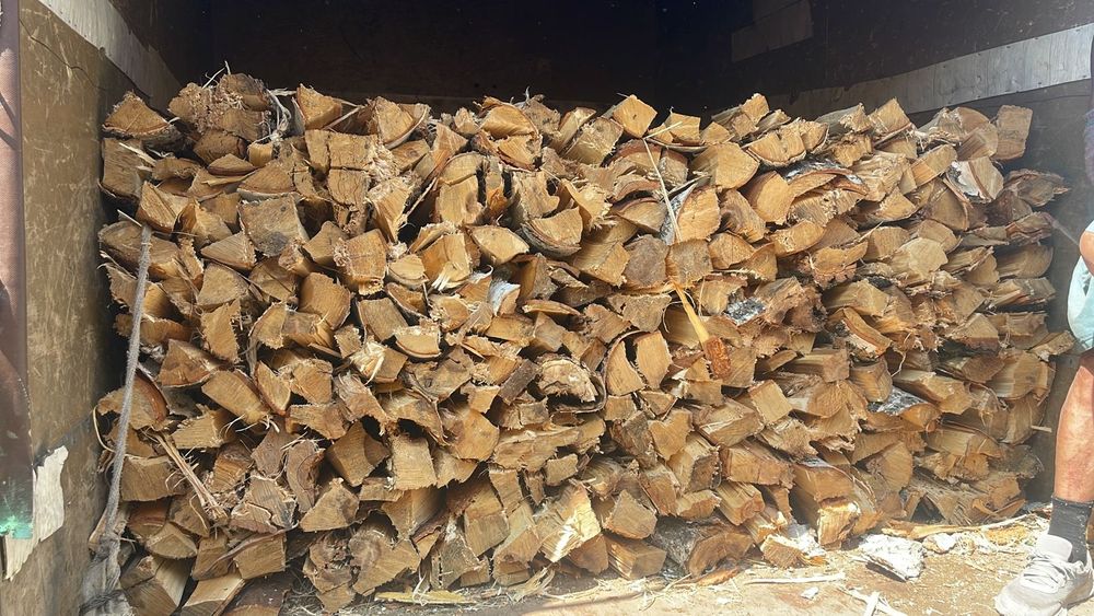 Дрова кубами и в мешках