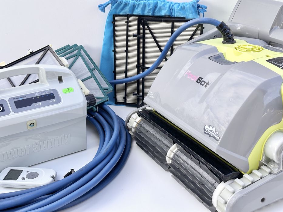Robot de piscină Dolphin BIO Suction PoolBot