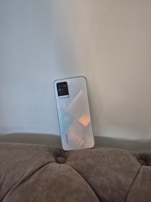 Vivo y21 64gb продам