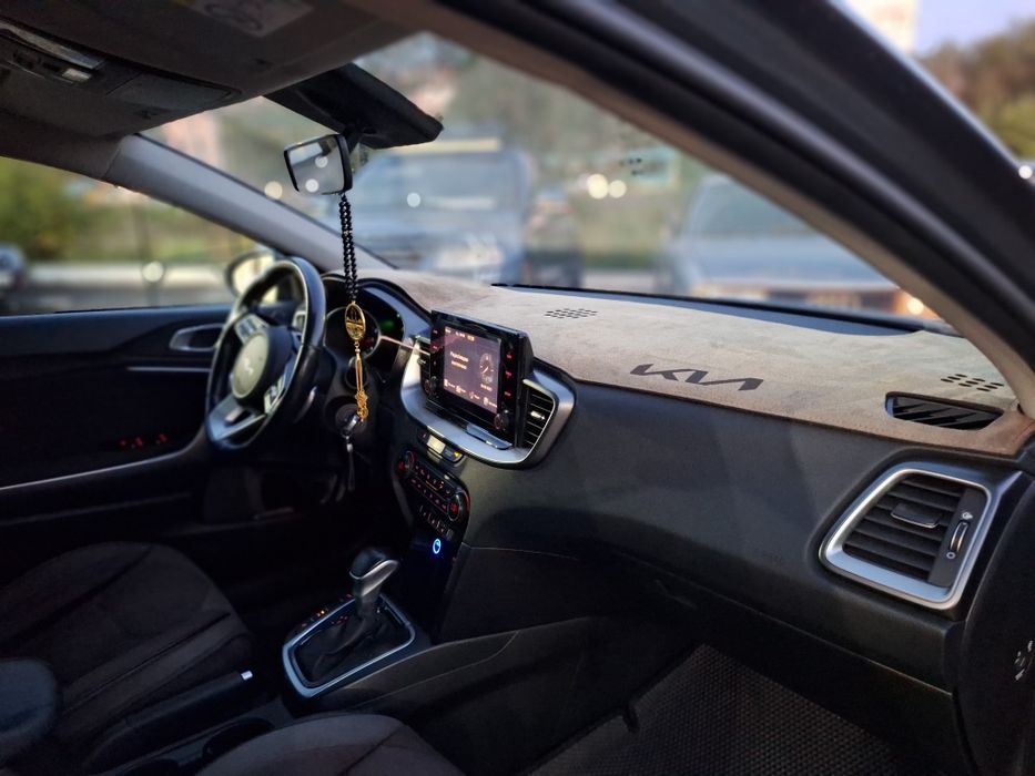 Кия сид универсал