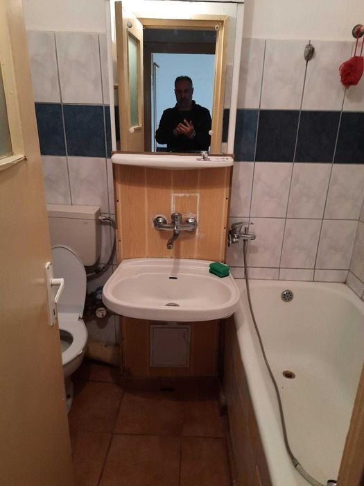 garsoniera calea bucuresti bloc carrefour