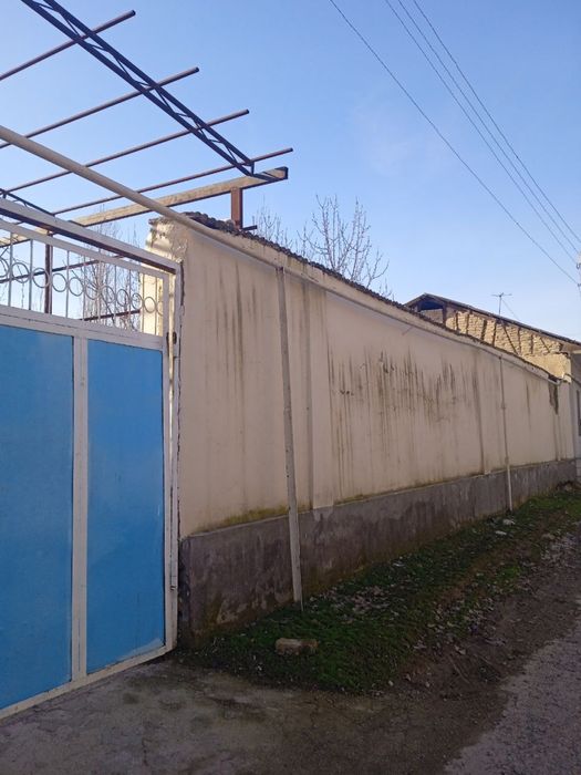 uy sotiladi srocna narxini kelwamza