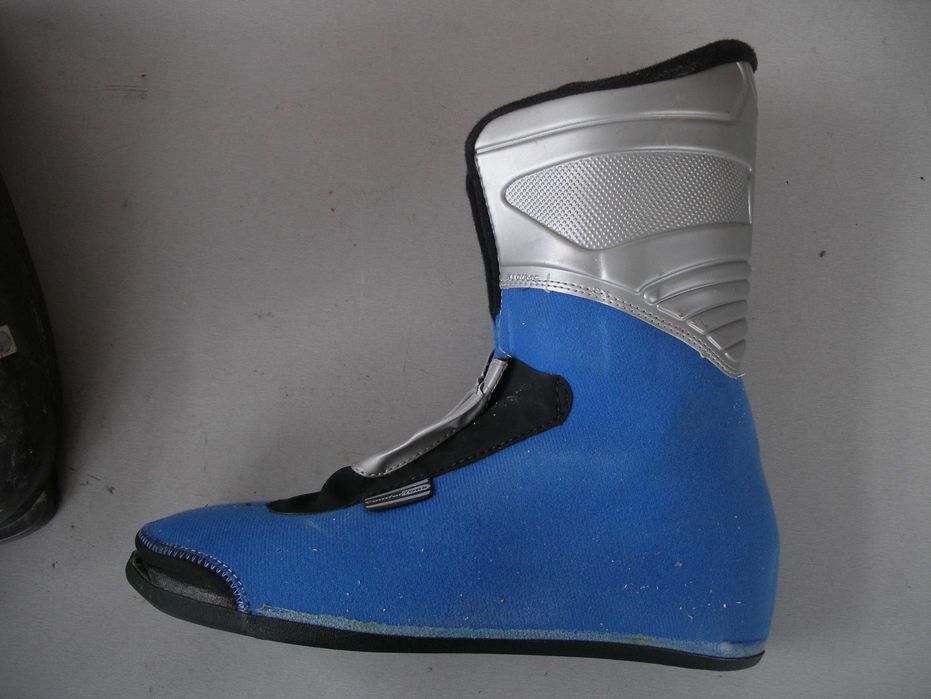 Ски обувки номер 48