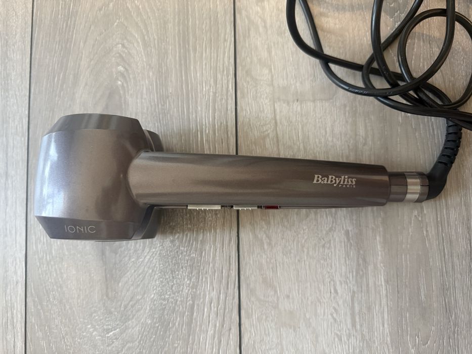 Ondulator automat Babyliss curl secret