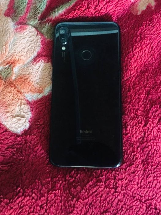 Redmi note 7   xotira 4/128 holati ideal