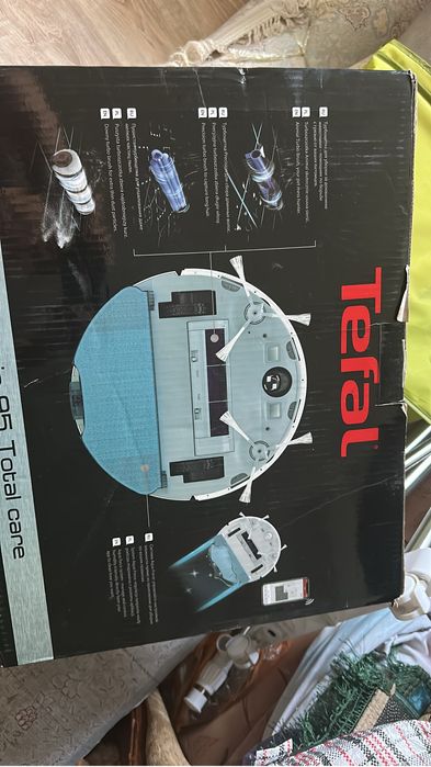 Продам робот пылесос Tefal