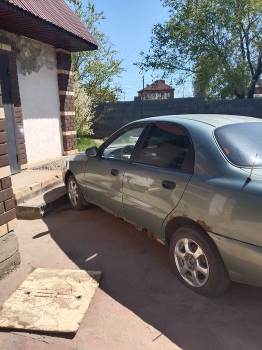 Машина по запчастям