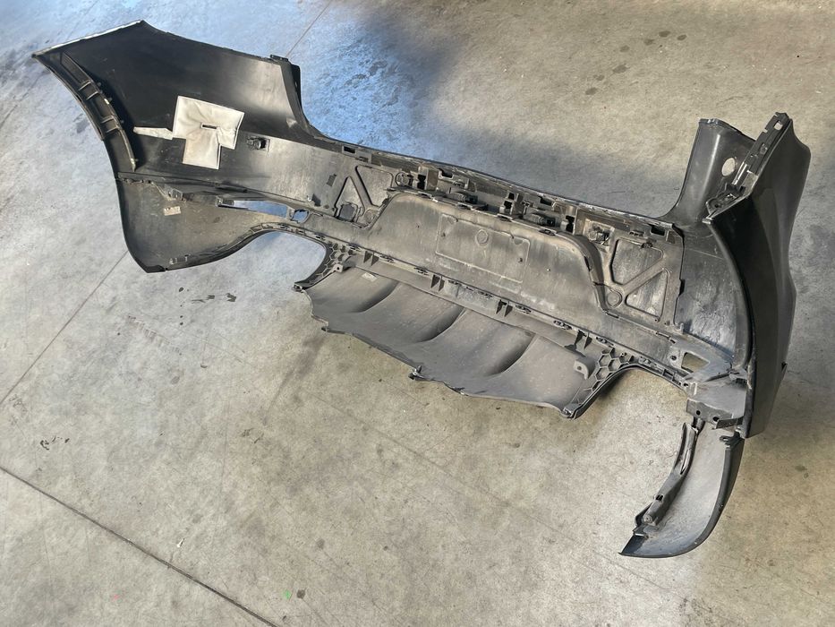Bara spate cu defect Porsche Macan 95B