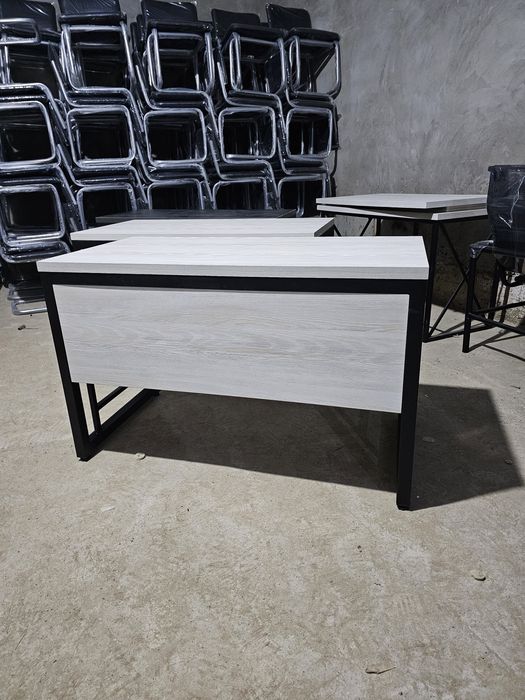 Loft stol va stilajlar