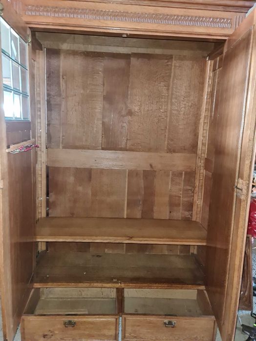 Масивен гардероб внос от Европа